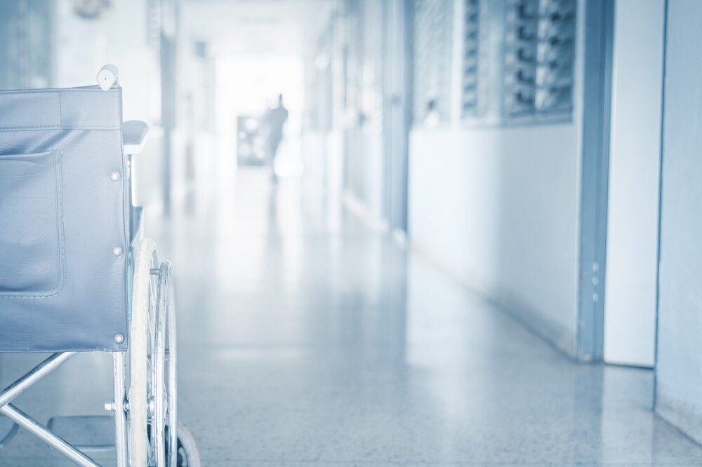 ZUS: Rekordowa liczba zwolnień lekarskich i dni absencji w 2025 roku