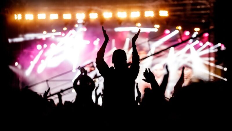 XV Święto Żuru Kujawskiego: Kulinarne i Muzyczne Emocje w Brześciu Kujawskim!