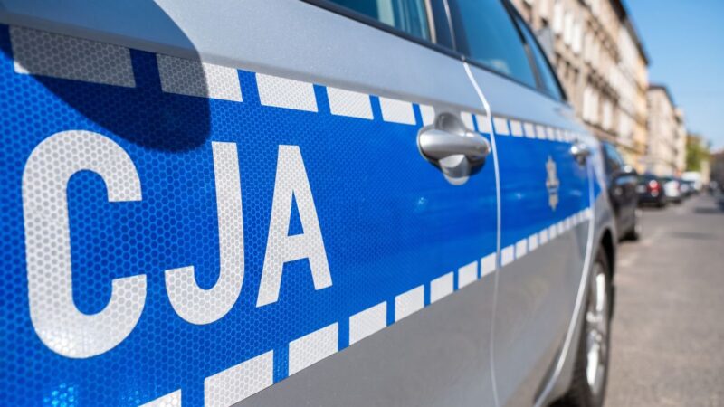 Uczniowie z SP nr 23 poznali tajniki pracy włocławskich policjantów